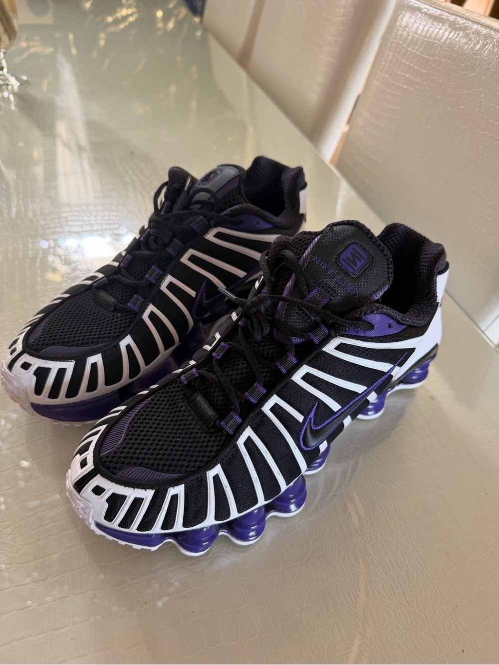 Nike shox TL shoes in black court purple size 9